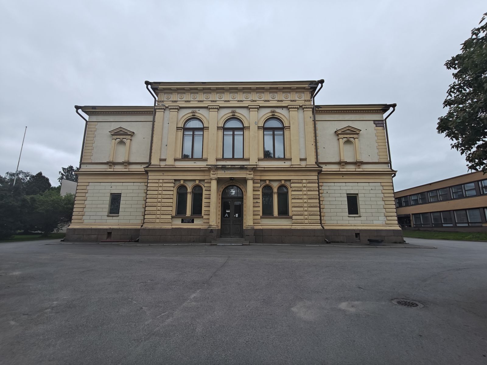 Raahen Porvari- ja kauppakoulun A-osa